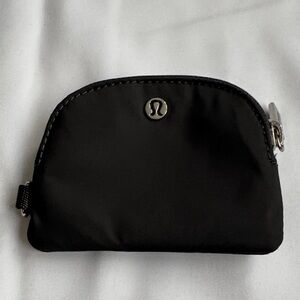 Lululemon Dark Gray Pouch euc